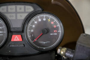 Image 12/27 of Moto Guzzi DUMMY (2003)