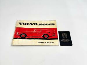 Image 7/50 of Volvo 1800 ES (1972)