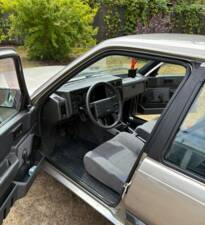 Afbeelding 15/16 van Volvo 360 (1988)