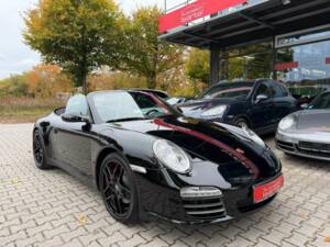 Bild 9/15 von Porsche 911 Carrera 4S (2010)