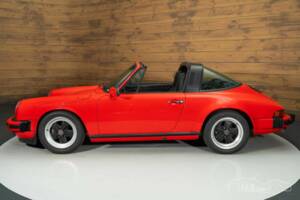 Bild 18/19 von Porsche 911 Carrera 3.2 (1985)