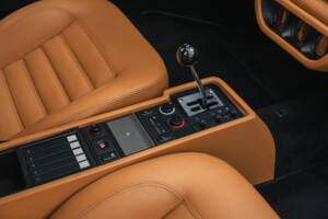 Image 37/46 of Ferrari 512 TR (1994)