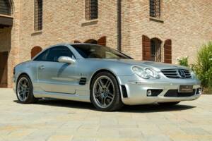 Immagine 9/50 di Mercedes-Benz SL 65 AMG (2005)