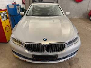 Bild 4/23 von BMW 730d (2016)