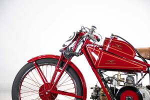 Immagine 31/50 di Moto Guzzi 250 SS (1930)