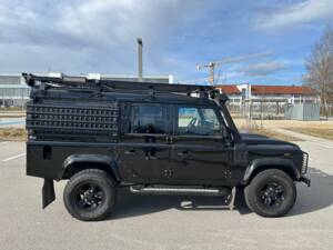 Bild 15/21 von Land Rover Defender 110 (2013)