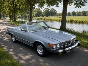 Bild 1/8 von Mercedes-Benz 380 SL (1982)
