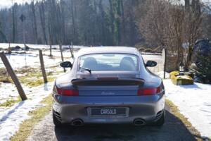 Immagine 15/18 di Porsche 911 Turbo (2001)