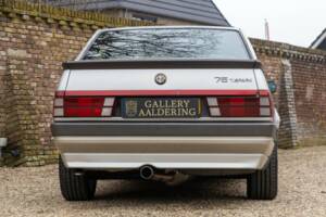 Image 49/50 de Alfa Romeo 75 2.0 Twin Spark (1988)