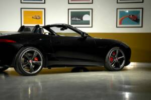 Bild 20/44 von Jaguar F-Type S (2014)
