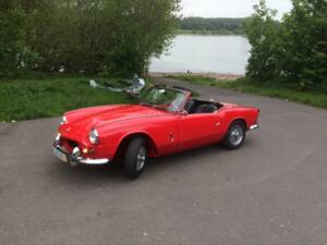 Image 4/68 of Triumph Spitfire Mk II (1965)