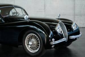 Image 22/48 of Jaguar XK 120 FHC (1954)