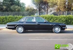Bild 17/50 von Jaguar Sovereign 3.6 (1988)