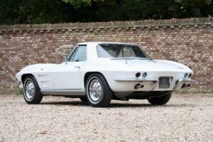 Image 2/50 de Chevrolet Corvette Sting Ray Convertible (1964)