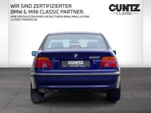 Afbeelding 2/31 van BMW 528i (1997)