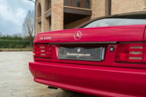 Immagine 24/50 di Mercedes-Benz SL 600 (1994)