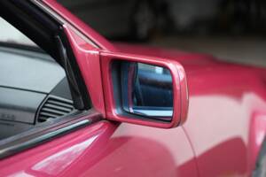 Image 35/95 of Mercedes-Benz 300 SL (1993)
