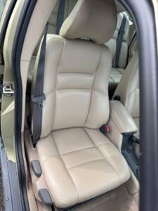 Image 7/20 of Volvo V 70 XC 2.5T (1998)