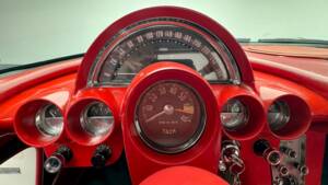 Image 14/19 of Chevrolet Corvette (1959)