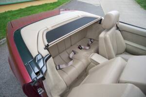 Image 13/28 of Mercedes-Benz 500 SL (1992)