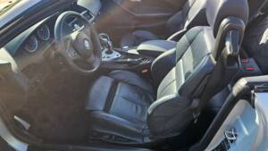 Image 17/63 de BMW M6 (2007)