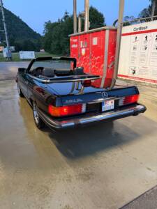 Image 2/12 of Mercedes-Benz 560 SL (1986)