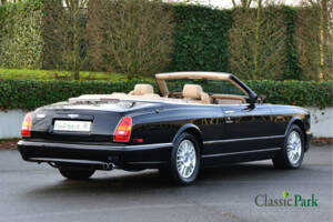 Image 3/50 of Bentley Azure (1997)