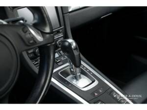 Afbeelding 10/38 van Porsche 911 Carrera 4S (WLS) (2012)