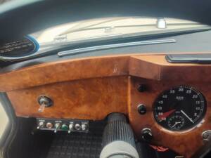 Immagine 12/74 di Jaguar XK 140 SE DHC (1955)