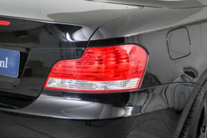 Image 30/50 of BMW 125i (2008)