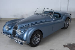 Immagine 29/30 di Jaguar XK 120 SE OTS (1954)