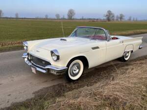 Imagen 4/8 de Ford Thunderbird (1957)
