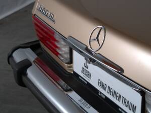 Image 25/47 de Mercedes-Benz 560 SL (1987)