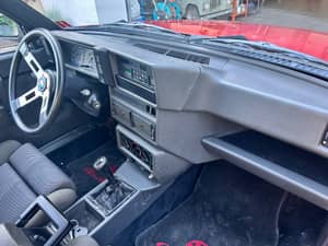 Image 20/30 of Alfa Romeo 75 3.0 V6 QV (1991)