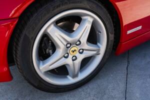 Bild 34/100 von Ferrari F 355 F1 GTS (1998)