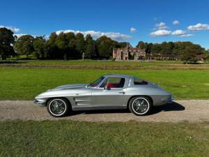 Bild 17/62 von Chevrolet Corvette Sting Ray (1963)