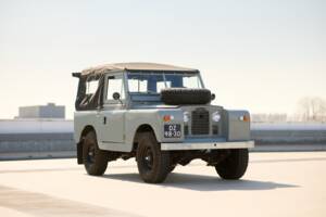 Immagine 14/66 di Land Rover 88 (1963)