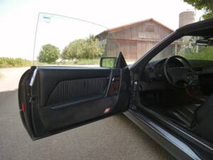 Image 11/39 de Mercedes-Benz 280 SL (1900)