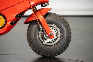 Image 18/50 de Quasar DUMMY (1983)