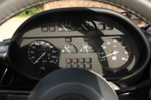 Image 47/50 de Alfa Romeo 2.0 Spider QV (1988)