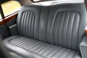 Afbeelding 10/21 van Bentley S 3 Continental Flying Spur (1965)