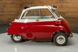 Image 10/20 of BMW Isetta 250 (1957)