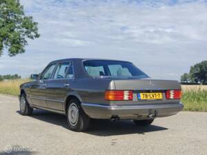 Bild 11/39 von Mercedes-Benz 420 SEL (1986)