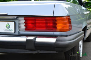 Afbeelding 42/50 van Mercedes-Benz 380 SL (1983)