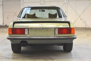 Image 6/67 de Mercedes-Benz 450 SLC 5,0 (1978)