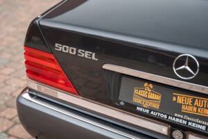 Image 13/54 of Mercedes-Benz 500 SEL (1992)