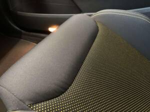 Immagine 37/43 di Renault Mégane RS (2011)