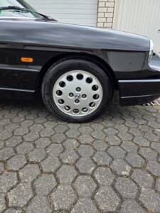 Bild 4/12 von Alfa Romeo 2.0 Spider (1991)