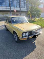 Bild 4/10 von Alfa Romeo Giulia Nuova Super 1300 (1975)