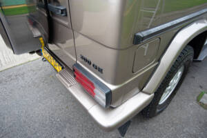 Afbeelding 30/30 van Mercedes-Benz 300 GE (SWB) (1991)